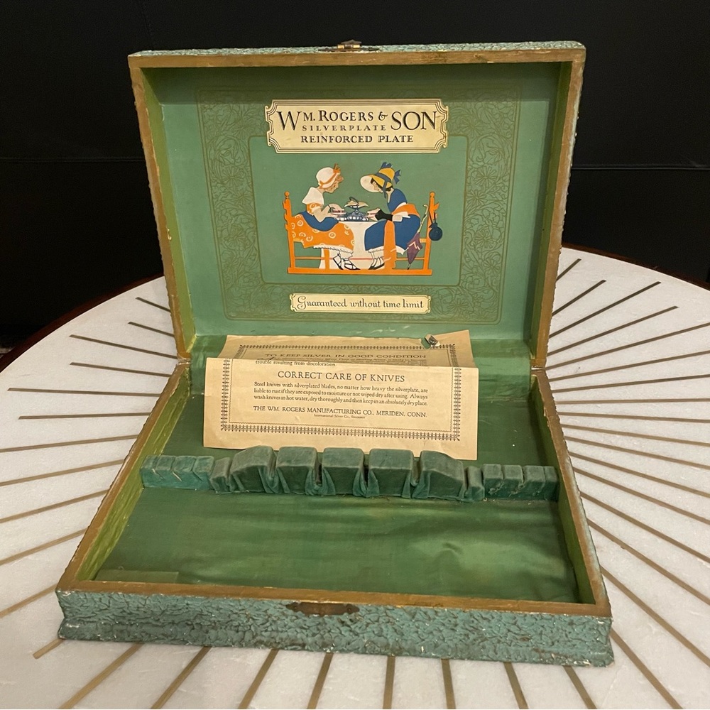 VTG Wm Rogers & Son Silverware Storage Wooden Box W/H 2 Hinges & Latch